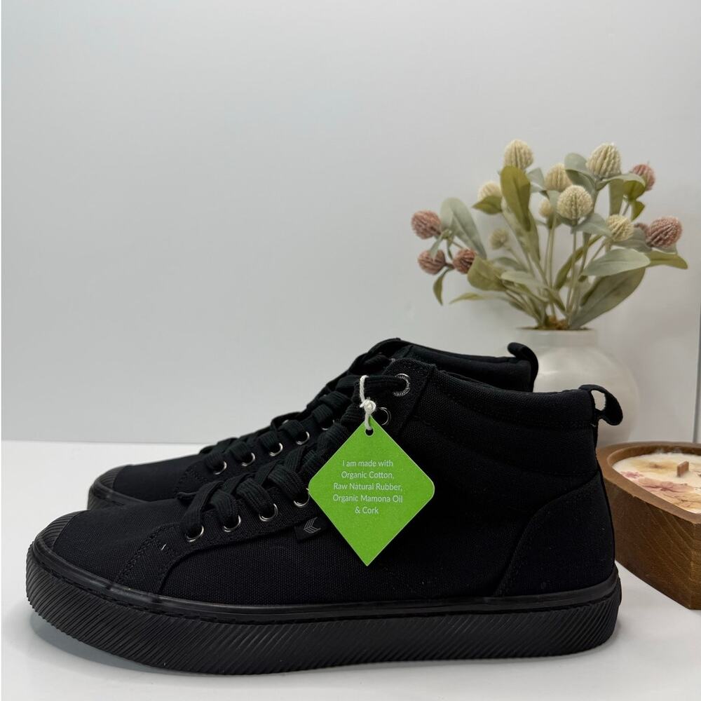 Cariuma OCA High Canvas Boots Sneaker Black Women's 11.5/Men 10 NWOB